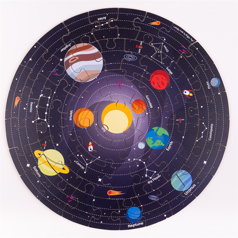 E-shop Bigjigs Toys Okrúhle podlahové puzzle Slnečná sústava 50 ks