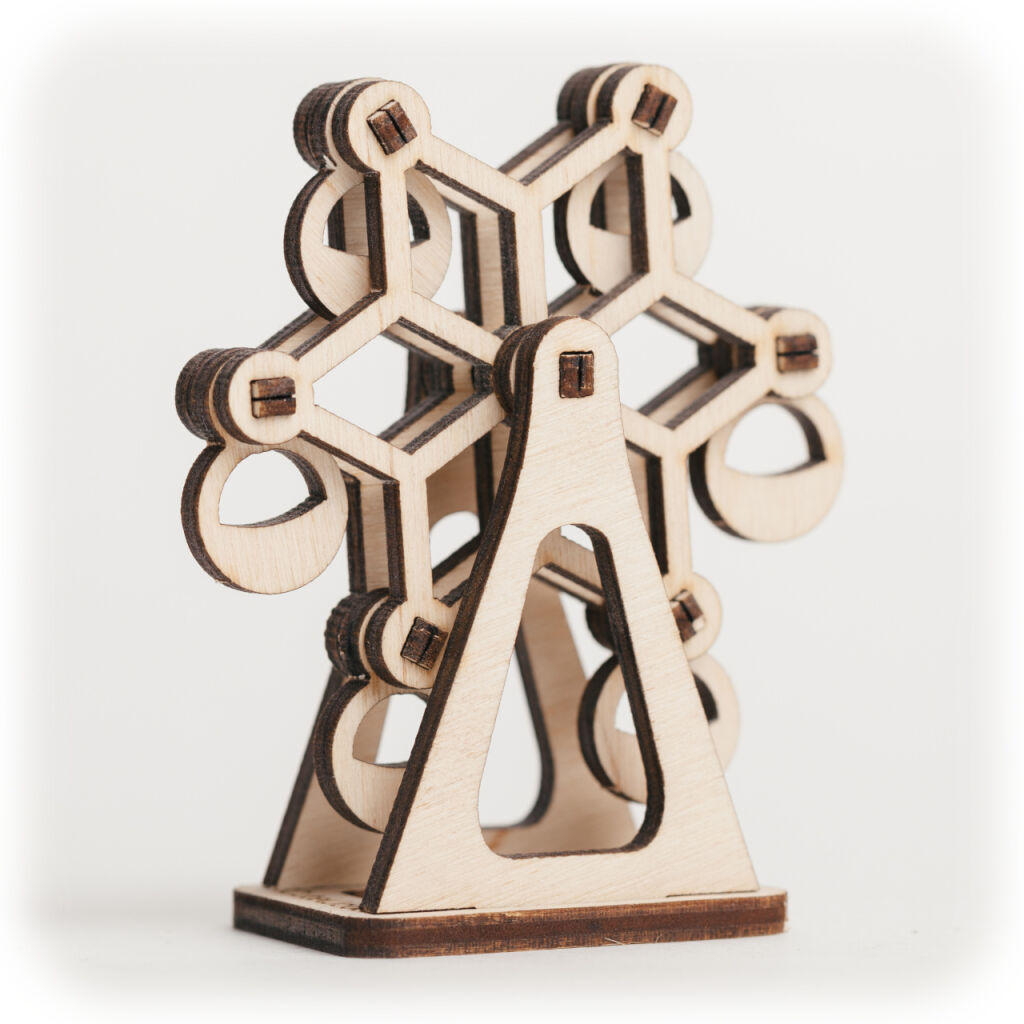 E-shop Drevené 3D puzzle Kolotoč