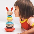 Petitcollage Drevená nasadzovacia veža Zajačik, 4, kreatívne hračky pre deti