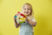 Petitcollage Drevená tamburína Lev, 4, kreatívne hračky pre deti
