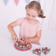 Bigjigs Toys Čokoládová torta na krájanie, 5, hračky pre deti