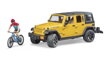 Bruder 2543 Jeep Wrangler Rubicon s bicyklom a cyklistom, 1 hračky pre deti
