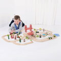 Hračka Bigjigs Rail Drevená vláčikodráha s vidieckou cestou 80 ks, 10596