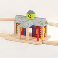 Hračka Bigjigs Rail Drevené vláčiky - Železničná stanica, 11926