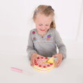 Drevená krájacia torta s jahodami, 1 hračka pre deti