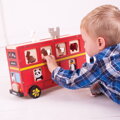 Hračka Bigjigs Toys Drevený autobus so zvieratkami Vkladanie, 8108