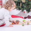 Hračka Bigjigs Rail Drevené vláčiky - Santa sane so sobom, 9439