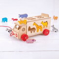 Bigjigs Toys Vkladanie Drevené auto so zvieratkami, 2, hračky pre deti
