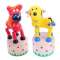 Bigjigs Toys Drevené stláčacie farmárske zvieratká 1 ks, 3, hračky pre deti