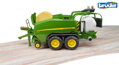 Bruder 2032 John Deere balíkovačka, 6 hračky pre deti