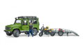 Bruder 2589 Land Rover Defender s vlekom, motorkou a vodičom, 4 hračky pre deti