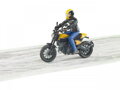 Bruder 63053 bworld motorka Scrambler Ducati s vodičom, 4 hračky pre deti