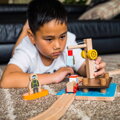 Hračka Bigjigs Rail Prístav so žeriavom, člnom a potápačom, 2