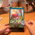 Hračka RoboTime Drevené 3D puzzle Miniatúrne divadielko Čajový večierok, 2