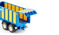 Hračka SIKU Farmer - Traktor New Holland so silážnym prívesom Joskin 1:50, 1