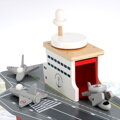 Vilac Drevená lietadlová loď s príslušenstvom, 2, hračky