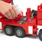 Bruder 2771 MAN požiarnicke auto s plošinou a majákom, 4, hračky pre deti