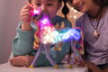 UNICORN ACADEMY SVETELNÝ JEDNOROŽEC WILDSTAR S BÁBIKOU SOPHIA 24 CM