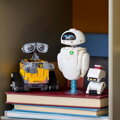 WALL E a EVA