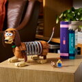 Knižné zarážky: Pes Slinky z Toy Story