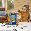 Hot Wheels City color shifters autoumyváreň s otočným tunelom