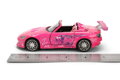 Rýchlo a zbesilo Sukiino auto 2001 Honda S2000 ružová 1:32