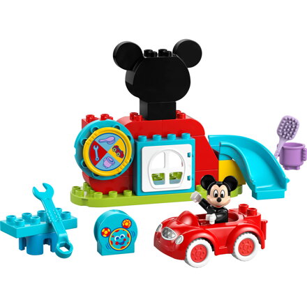 Mickey Mouseov klub a auto