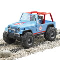 Bruder 2541 Modré auto JEEP s vodičom