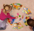 2Kids Toys Drevené puzzle Kruh prepojiteľné 6 v 1