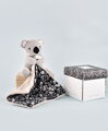 Doudou Darčeková sada - Plyšová koala a dečka