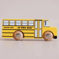 Le Toy Van Drevený školský autobus Rufus