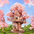 RoboTime 3D drevená skladačka Domček na strome Sakura